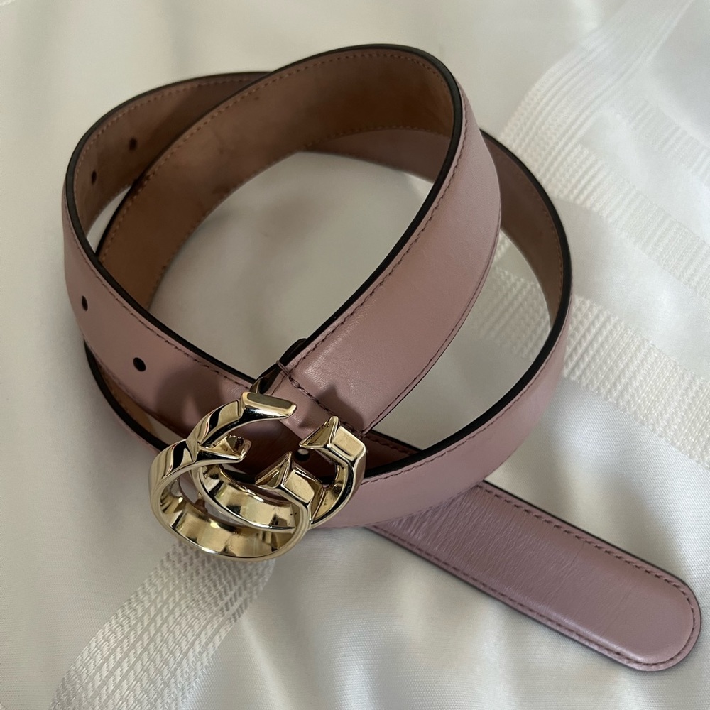 Gucci belt pink. Pre owned ❤️ amazing condition used once
